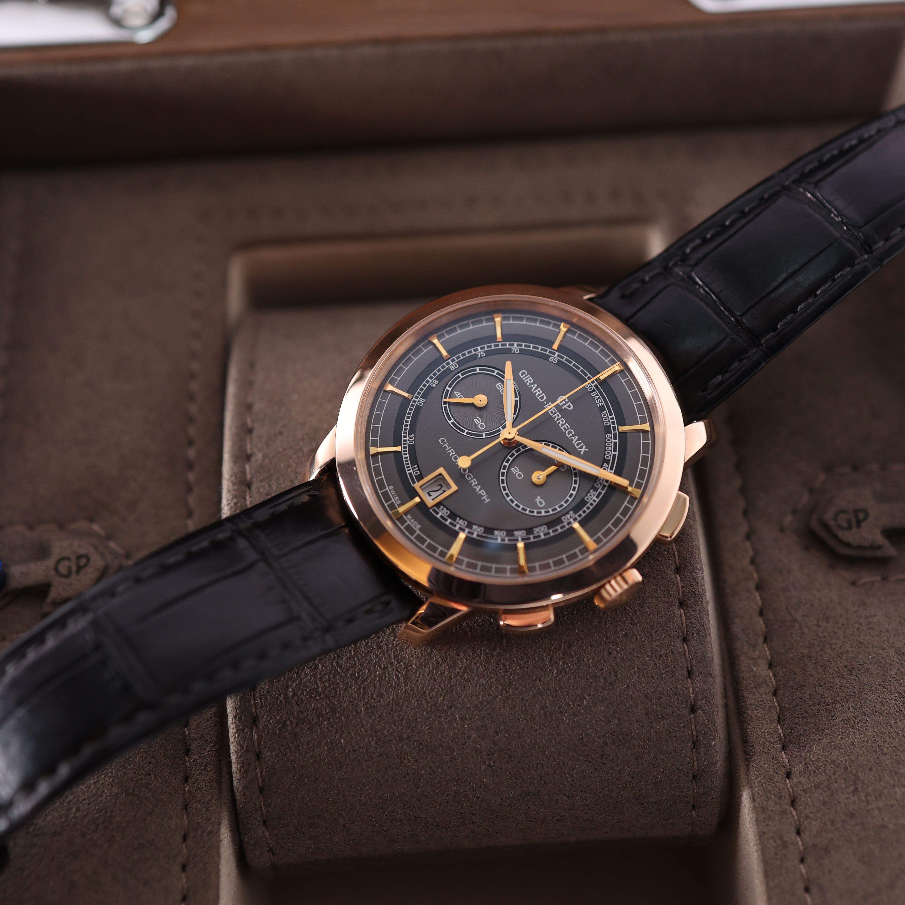 1966 Column Wheel Chronograph Rose Gold Girard Perregaux Sold