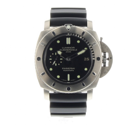 Luminor Submersible 1950 2500 M 3 Days PAM00364 Panerai Stolen