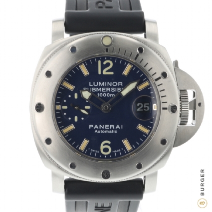 Luminor Submersible 1000M Blue Dial Panerai Sold watches